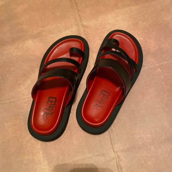 VON D Exodus Sandals - Picture 8 of 11